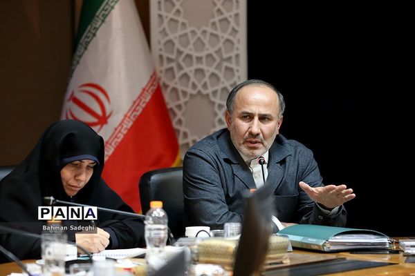 دیدار وزیر آموزش و پرورش با جمعی از نمایندگان تشکل‌های فرهنگیان