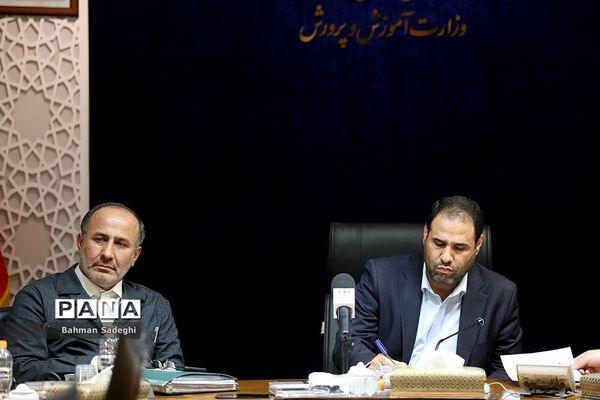 دیدار وزیر آموزش و پرورش با جمعی از نمایندگان تشکل‌های فرهنگیان