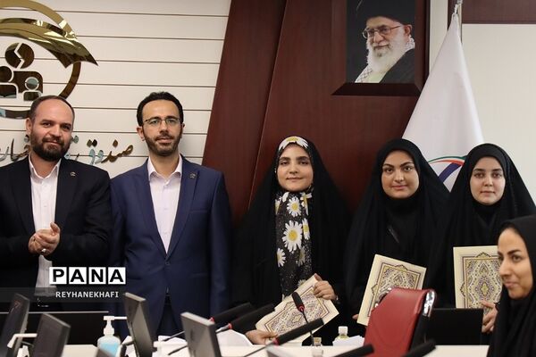 مراسم تجلیل از برگزیدگان پویش «بیمــه شــرط عقــل است» در ساختمان صندوق تامین خسارت‌های بدنی