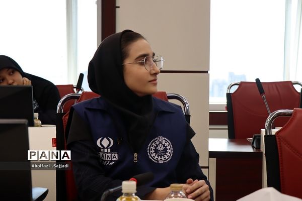 مراسم تجلیل از برگزیدگان پویش «بیمــه شــرط عقــل است» در ساختمان صندوق تامین خسارت‌های بدنی