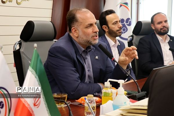 مراسم تجلیل از برگزیدگان پویش «بیمــه شــرط عقــل است» در ساختمان صندوق تامین خسارت‌های بدنی