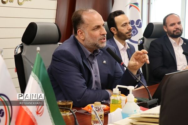 مراسم تجلیل از برگزیدگان پویش «بیمــه شــرط عقــل است» در ساختمان صندوق تامین خسارت‌های بدنی