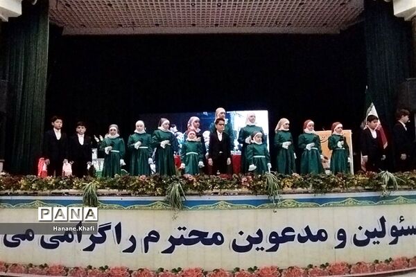 همایش رأی اولی‌ها ‌در پاکدشت
