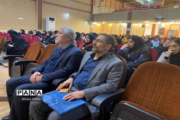 همایش مشق سرنوشت‌ در شهرستان ملارد