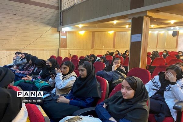 همایش مشق سرنوشت‌ در شهرستان ملارد