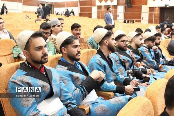 جشنواره اقوام دانشجو معلمان سراسر کشور در بوشهر