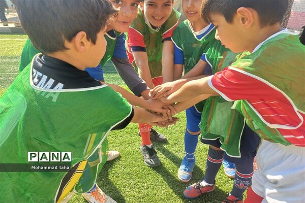 مسابقات فوتبال بین مدارس ابتدایی جوادآباد
