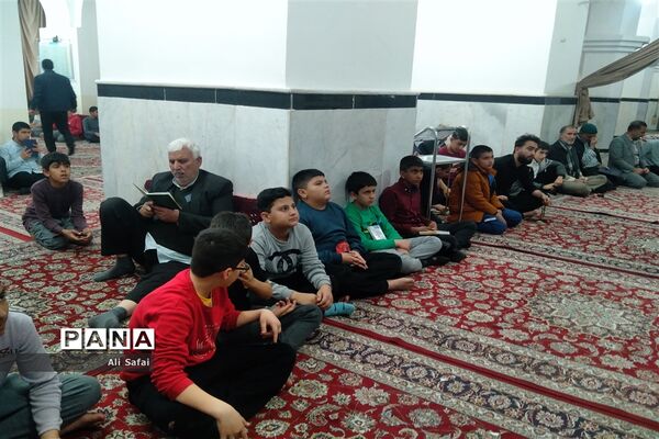 یادواره شهدای مدافع حرم در شهرستان خلیل‌آباد