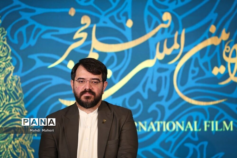 نشست خبری چهل‌ودومین جشنواره فیلم فجر