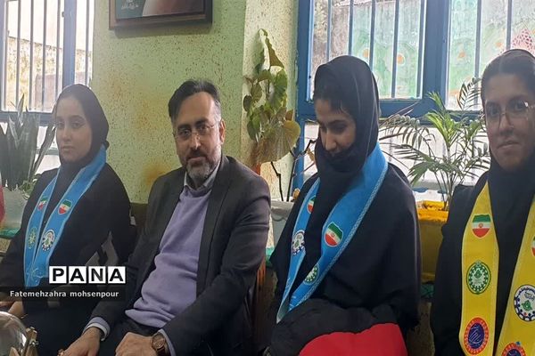 انتخابات مرکزی مجلس دانش‌آموزی و جلسه شورای دانش‌آموزی در کانون فرهنگی تربیتی رضوان