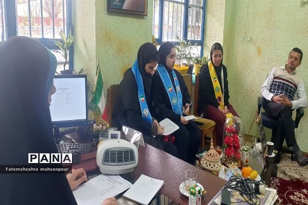 انتخابات مرکزی مجلس دانش‌آموزی و جلسه شورای دانش‌آموزی در کانون فرهنگی تربیتی رضوان