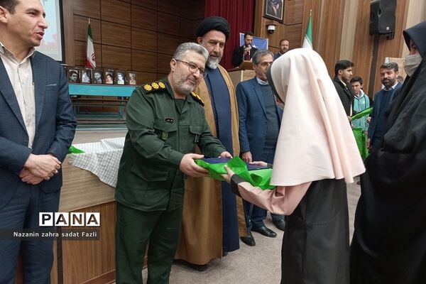 اولین یادواره ۹۴ شهید دانش‌آموز و ۱۳شهید فرهنگی شهرستان شهریار