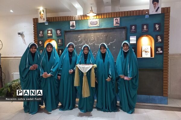 اولین یادواره ۹۴ شهید دانش‌آموز و ۱۳شهید فرهنگی شهرستان شهریار