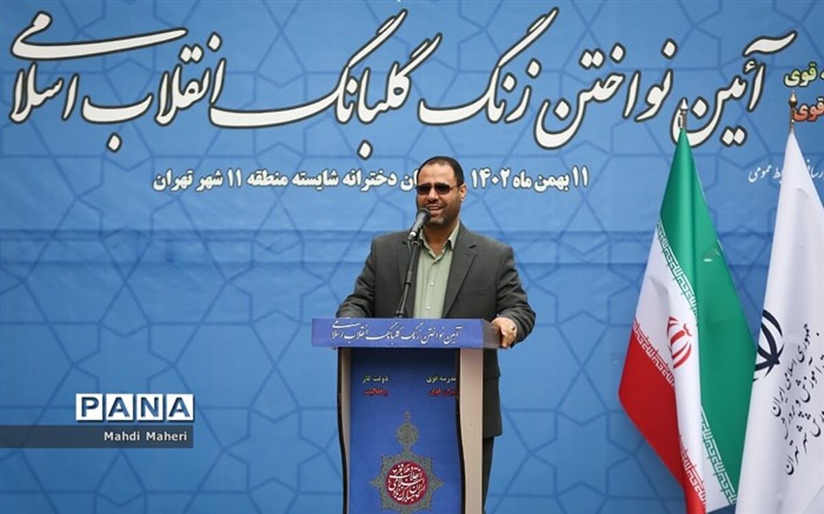 انقلاب اسلامی با «مدرسه» به قله می‌رسد؛ مدرسه قوی شود ایران قوی می‌شود