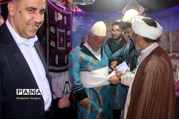 نمایشگاه اقوام دانشجو معلمان پسر سراسر کشور در بوشهر