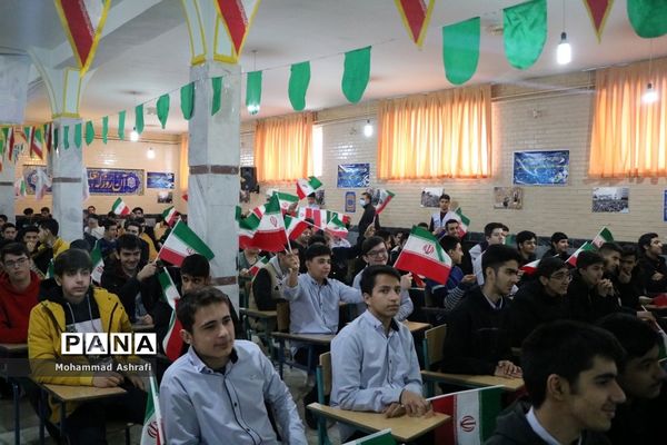 زنگ انقلاب در آذربایجان غربی