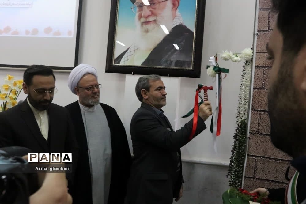 زنگ انقلاب در تبریز