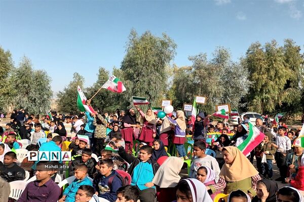 نواختن زنگ انقلاب اسلامی در مدارس شهرستان بهبهان