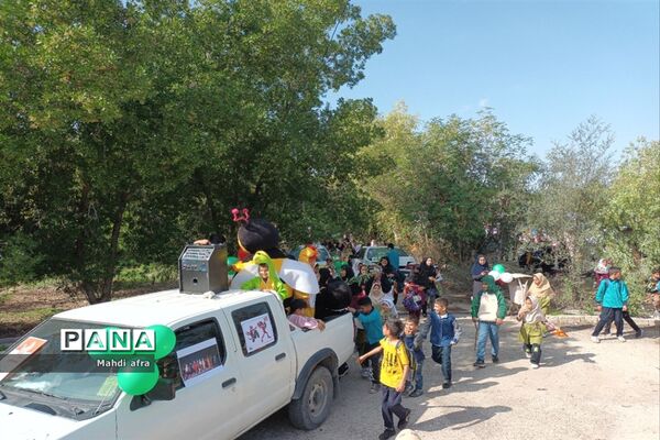 شادی پیمایی تئاتر درسی به مناسبت دهه فجر در بهبهان