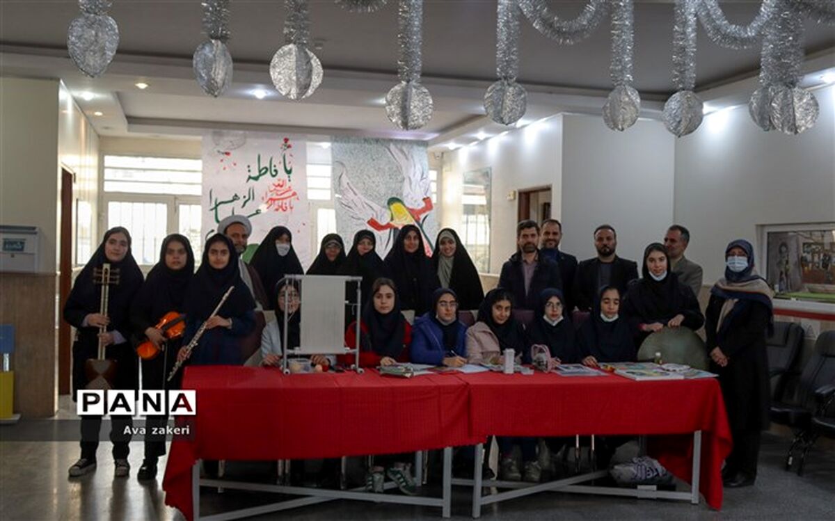 هنر آسمانی در مدرسه آرمانی