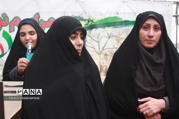 برگزاری مراسم پرشور گلبانگ انقلاب در بهارستان‌دو