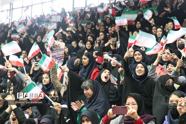 برگزاری جشن انقلاب در سالن شهید بهشتی  مشهد