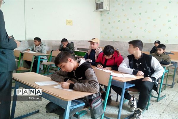 کارگاه آموزش عملی خبرنویسی  انجمن خبرنگاری کانون سلمان خلیل آباد