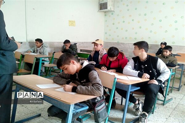 کارگاه آموزش عملی خبرنویسی  انجمن خبرنگاری کانون سلمان خلیل آباد