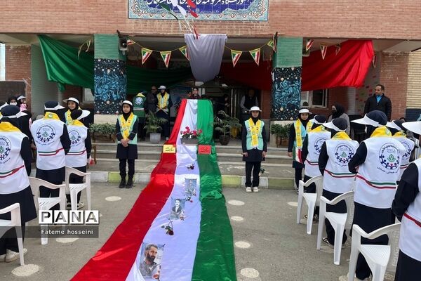 افتتاح غرفه‌های انقلابی در آموزشگاه خاتم الانبیا