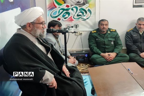 تجدید عهد مسئولان با انقلاب اسلامی