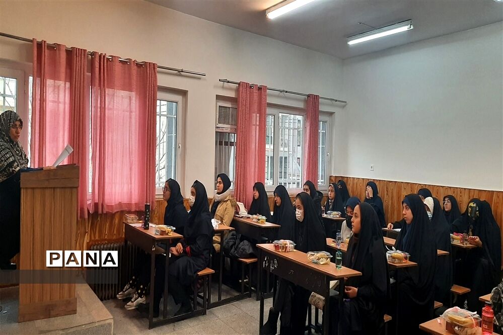 چهل و دومین مسابقات قرآن،عترت و نماز دانش آموزان منطقه۲