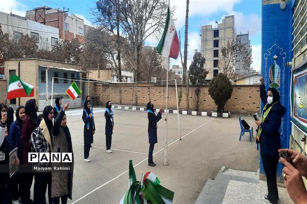 آموزش مهارت‌های پیشتازان سازمان دانش آموزی بجنورد