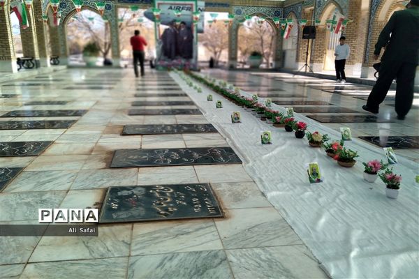 غبار رویی مزار شهدا و رژه موتوری  در شهرستان خلیل آباد 