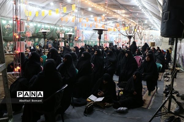 مراسمی در جوار مزار شهید گمنام بوستان شهدای آذر قم