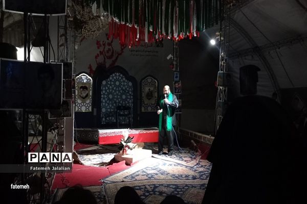مراسمی در جوار مزار شهید گمنام بوستان شهدای آذر قم