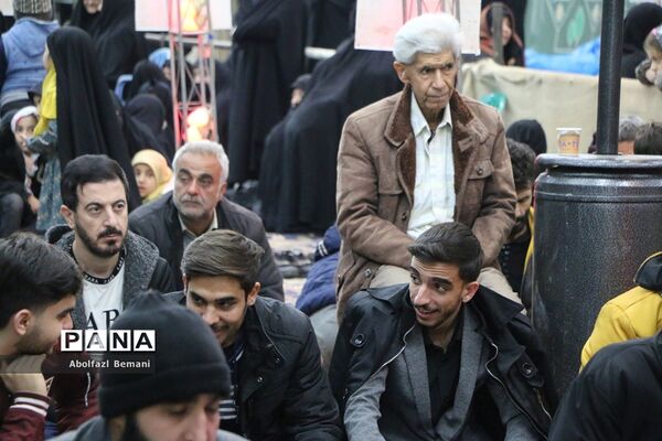 مراسمی در جوار مزار شهید گمنام بوستان شهدای آذر قم