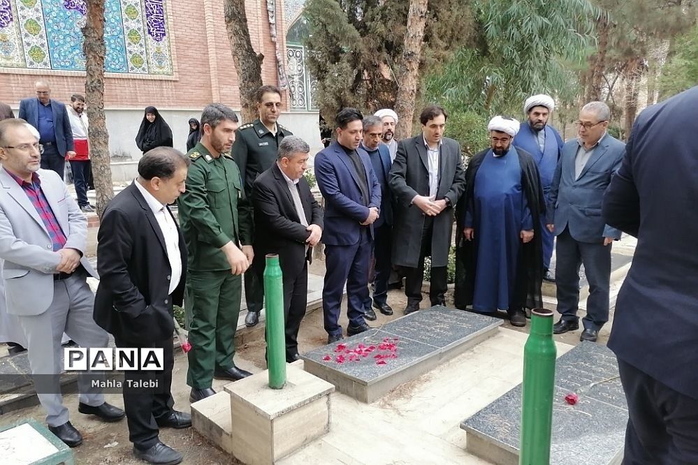 غبار روبی گلزار شهدا صباشهر