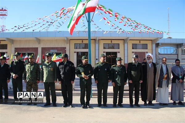 گرامیداشت بازگشت تاریخی امام خمینی(ره) به ایران در یزد
