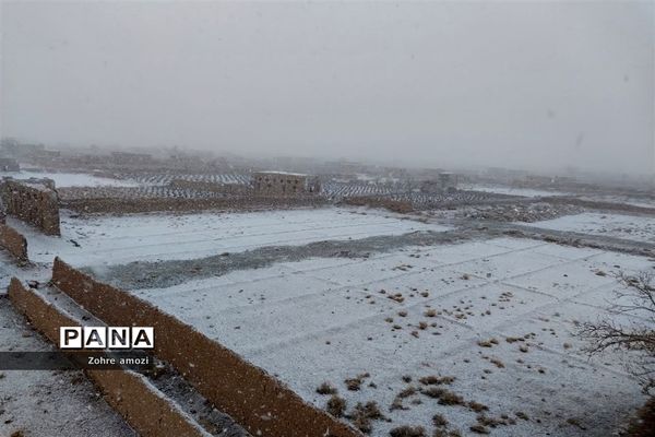 بارش برف در خلیل آباد