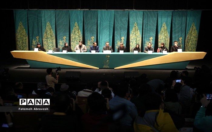 جواد عزتی: «تمساح خونی» می‌خواهد مردم را با سینما آشتی دهد