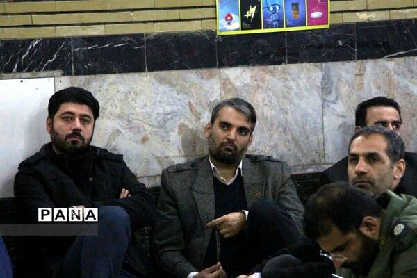 نماز جمعه رودهن با حضور مدیرکل آموزش و پرورش شهرستان‌های استان تهران