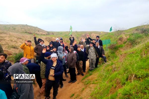 حال و هوای دانش آموزان  منطقه ۱۳ پایتخت  در سفر راهیان نور
