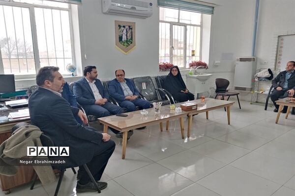 بازدید فرماندار شهرستان جاجرم از اردوی هفت سنگ