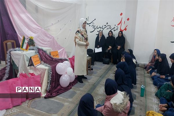 جشن تکلیف  دبستان دخترانه ۹ دی  در دبیرستان دخترانه صبا شهرستان قدس