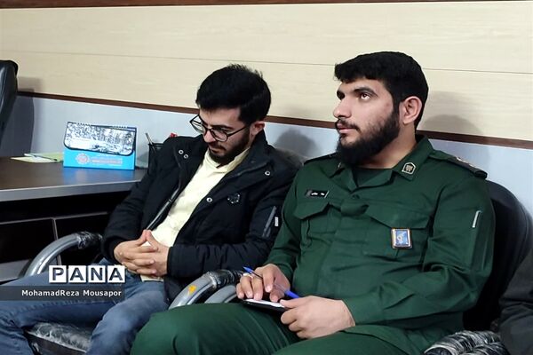 دیدار اعضای شورا، بسیج دانش‌آموزی و خبرنگاران پانا با امام جمعه صفادشت