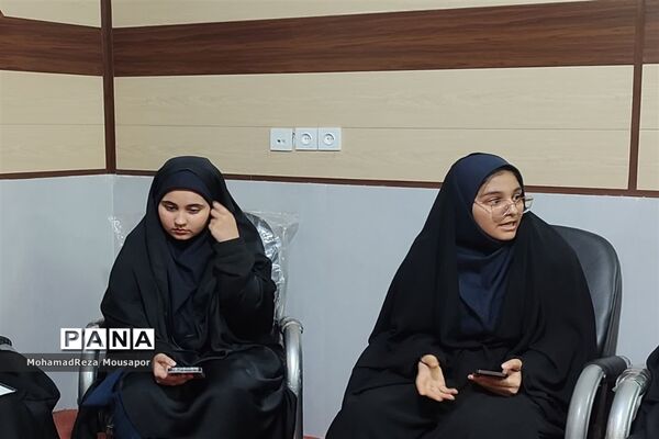 دیدار اعضای شورا، بسیج دانش‌آموزی و خبرنگاران پانا با امام جمعه صفادشت