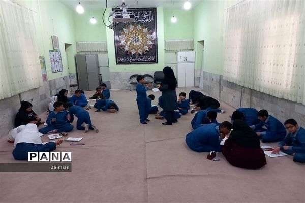 شور انقلاب در آموزشگاه امید