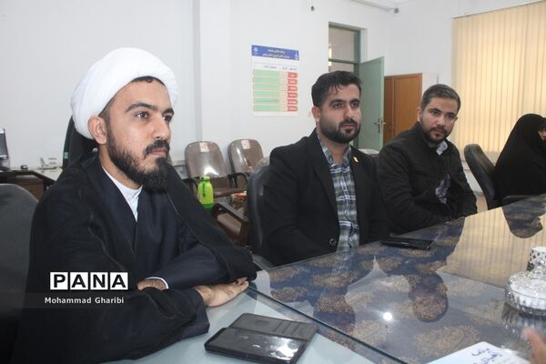 جلسه هم اندیشی سازمان دانش‌آموزی استان بوشهر با اتحادیه انجمن های اسلامی استان بوشهر