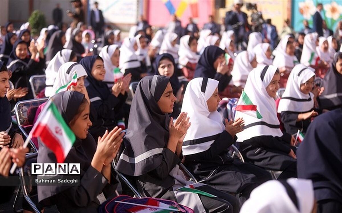 انقلاب اسلامی باعث نقش‌آفرینی واقعی مدارس در کشور شد
