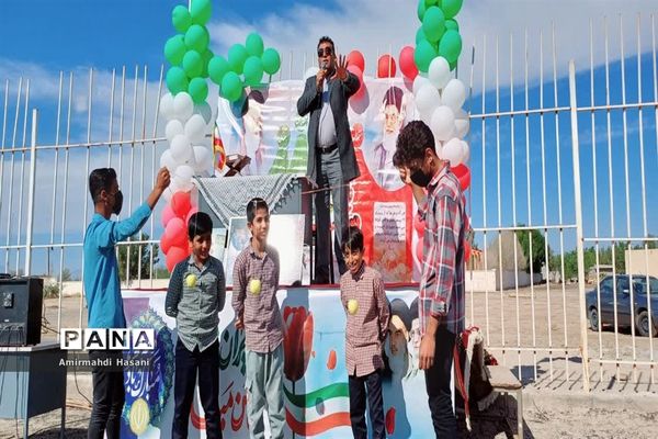 جشن انقلاب در قلعه گنج